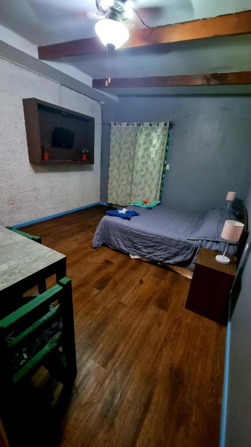 Hostal Henua Roa อังกาโรอา ภายนอก รูปภาพ