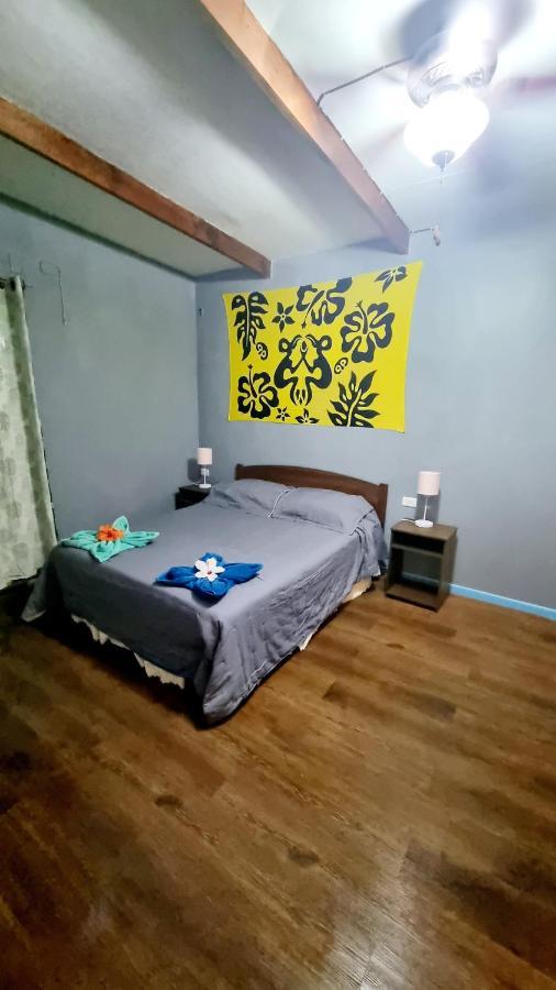 Hostal Henua Roa อังกาโรอา ภายนอก รูปภาพ