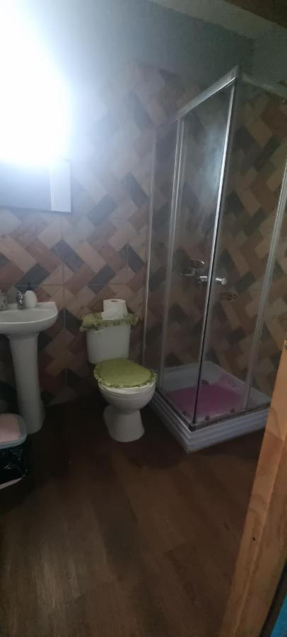 Hostal Henua Roa อังกาโรอา ภายนอก รูปภาพ
