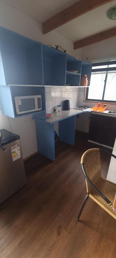 Hostal Henua Roa อังกาโรอา ภายนอก รูปภาพ